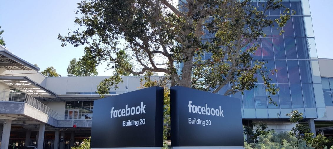 Par crainte du RGPD Facebook « déménage » 1.5 milliards de ses clients…